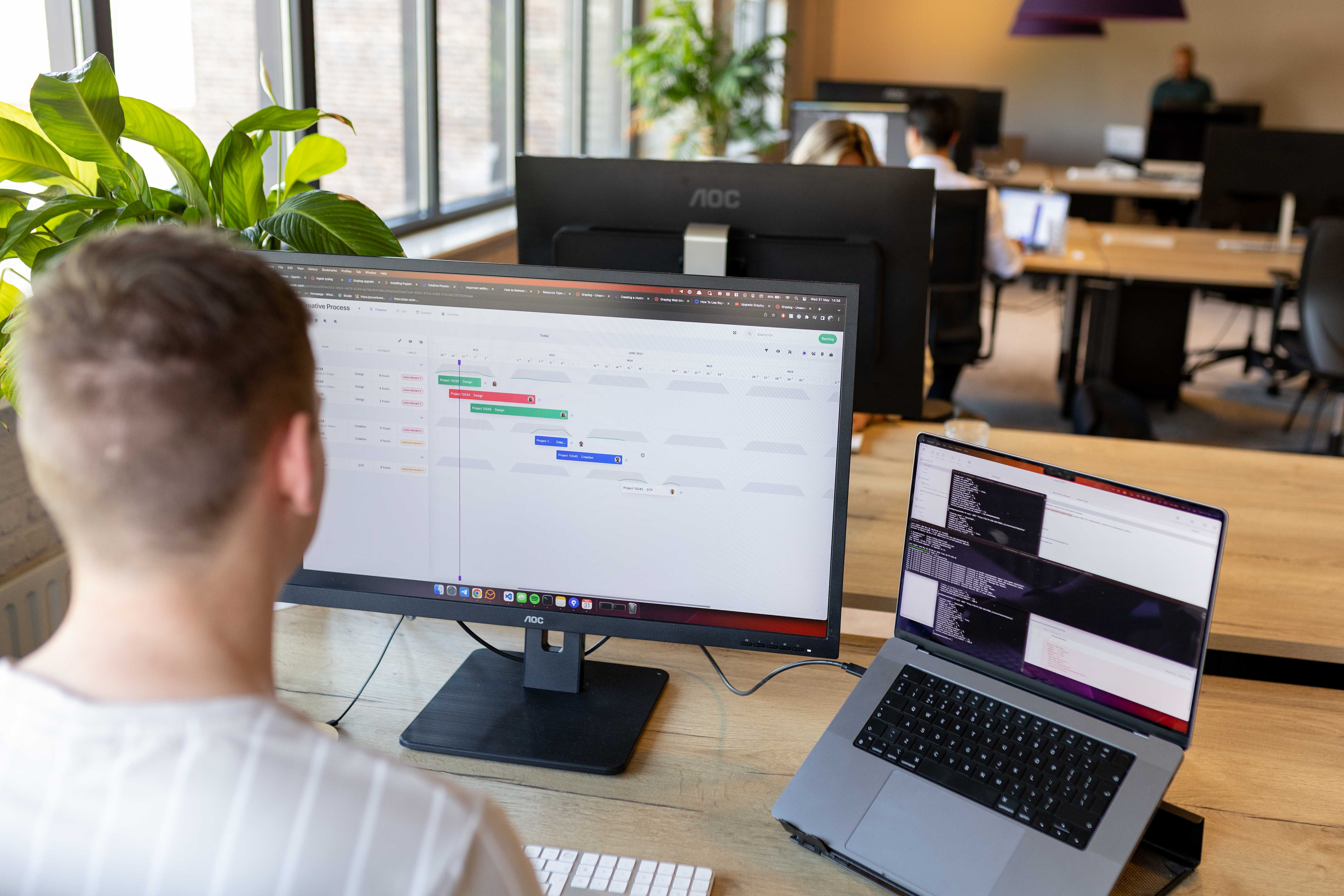 How does capacity work in vPlan?