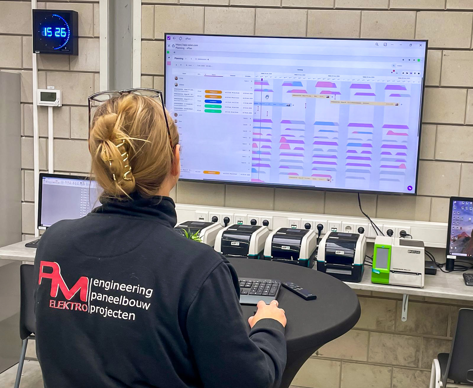 Geen kortsluiting meer in de planning: PM Elektro plant slimmer met vPlan